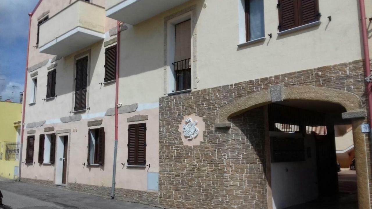 Il Girasole Villa SantʼAntìoco Exteriör bild